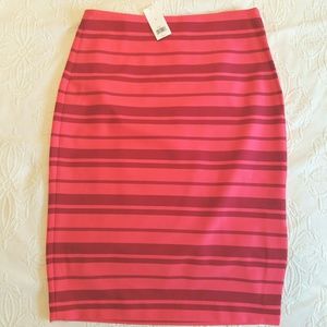 *CCO* Banana Republic striped pencil skirt